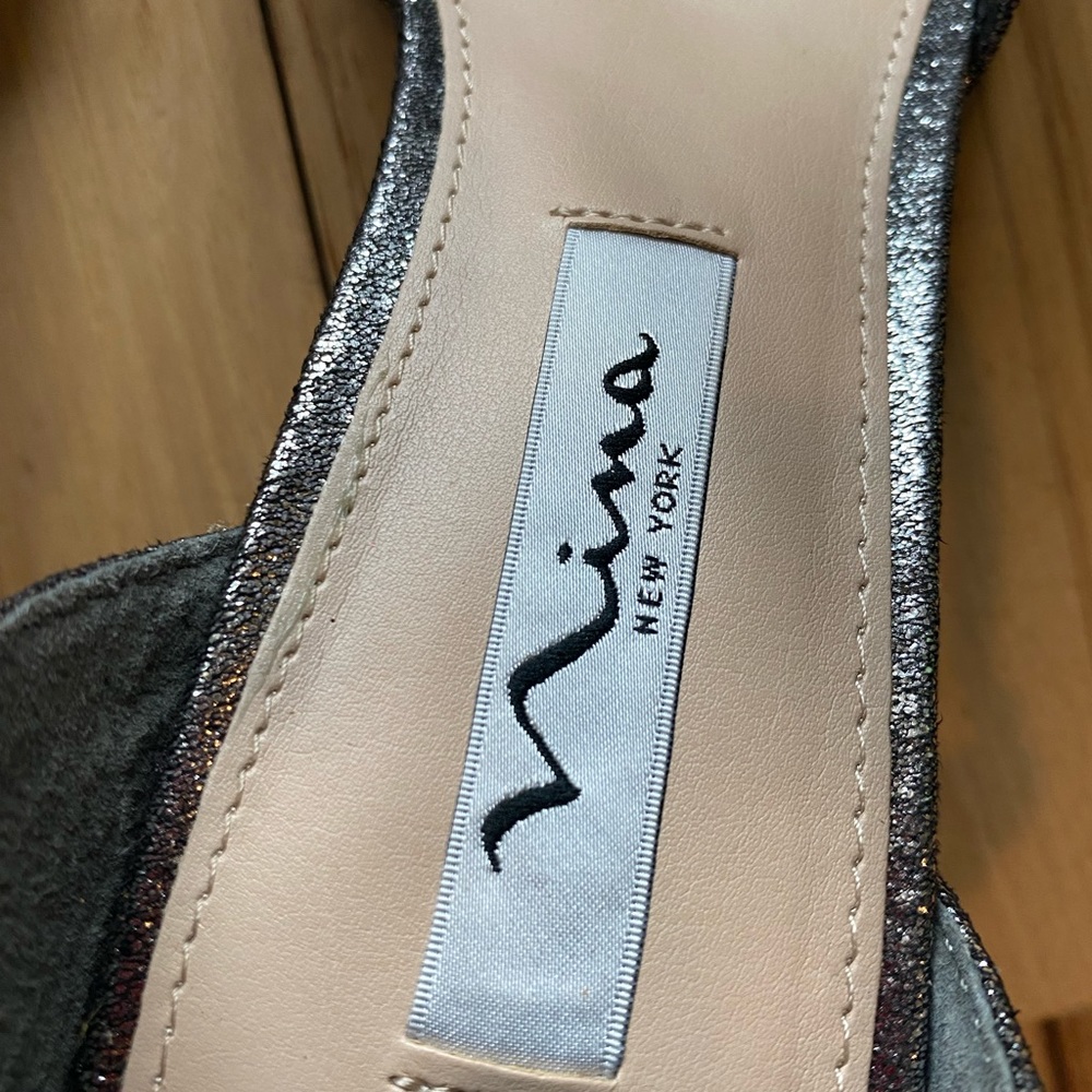 Nina, size 7.5, worn once, glitter gunmetal gray, leather sole - Picture 8 of 10